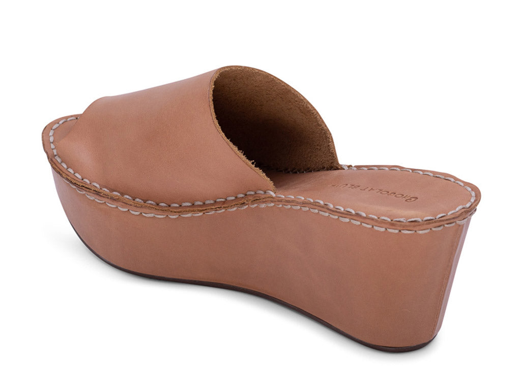 Westbrook Camel Leather Slides