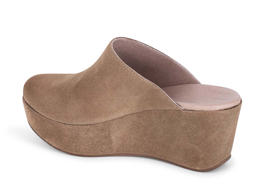 Yoma Taupe Suede F2023